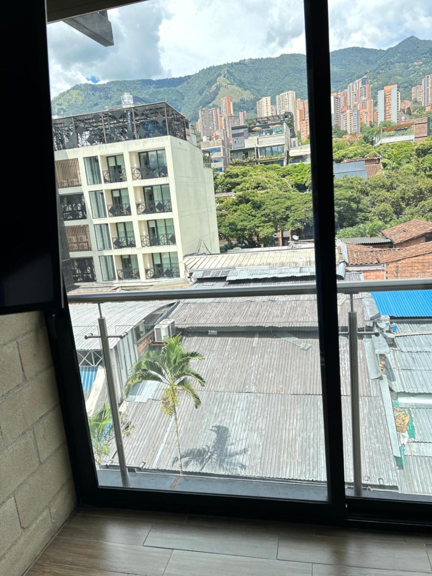 Hotel Lleras メデジン エクステリア 写真